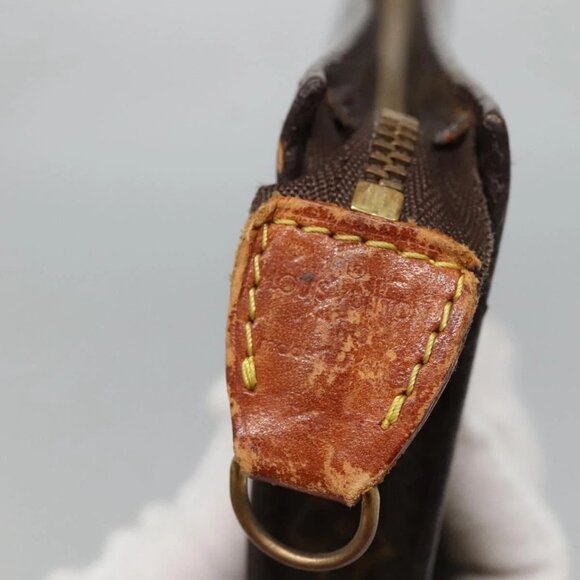 LOUIS VUITTON Monogram Bucket GM Accessory Pouch LV Auth ti2870 - Picture 10 of 16